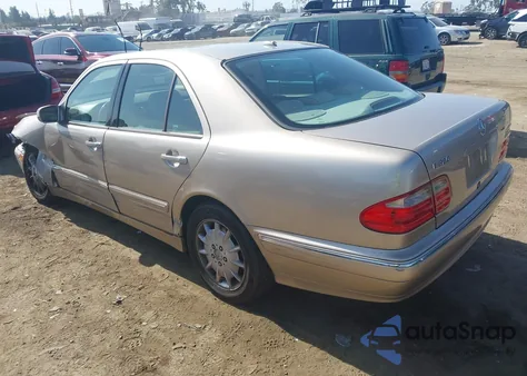 2000 Mercedes-Benz E 320 from USA, damaged, VIN WDBJF65J7YB004634